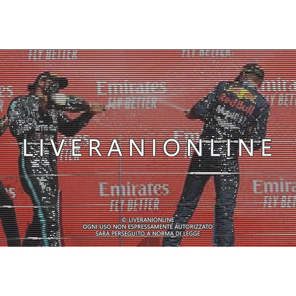 Lewis Hamilton (GBR) Mercedes AMG F1 W11 and 1st place Max Verstappen (NLD) Red Bull Racing RB16. 09.08.2020. Formula 1 World Championship, Rd 5, 70th Anniversary Grand Prix, Silverstone, England, Race Day. - www.xpbimages.com, EMail: requests@xpbimages.com ¬© Copyright: Batchelor / XPB Images/AGENZIA ALDO LIVERANI SAS - ITALY ONLY EDITORIAL USE ONLY