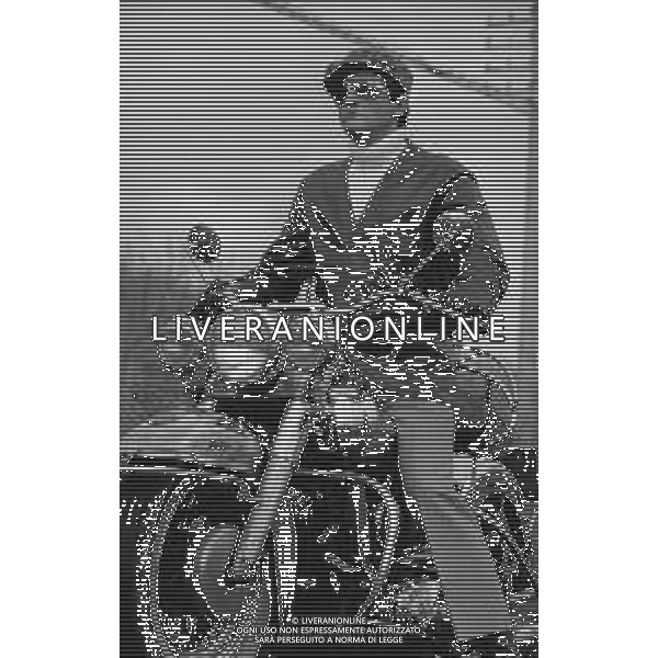 RETROSPETTIVA VITTORIO GASSMAN ATTORE NELLA FOTO VITTORIO GASSMAN NEL FILM“IL DIVORZIO“ NELL\'ANNO 1970 AG ALDO LIVERANI SAS 