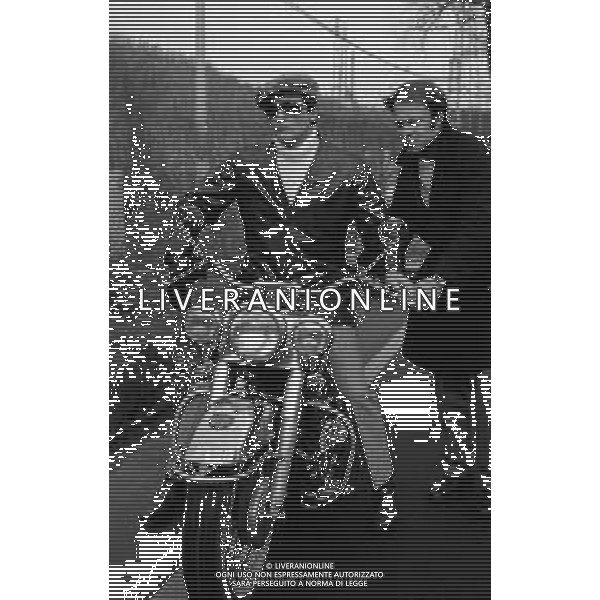 RETROSPETTIVA VITTORIO GASSMAN ATTORE NELLA FOTO VITTORIO GASSMAN NEL FILM“IL DIVORZIO“ NELL\'ANNO 1970 AG ALDO LIVERANI SAS 