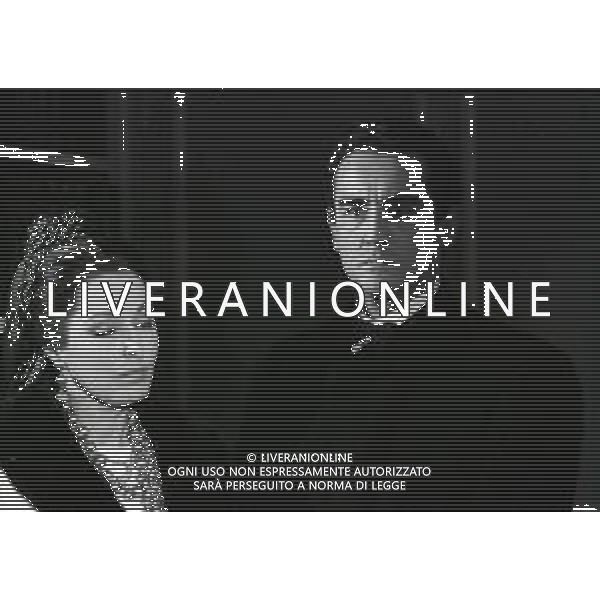 RETROSPETTIVA VITTORIO GASSMAN ATTORE NELLA FOTO VITTORIO GASSMAN NELL\'ANNO 1969 NEL FILM“IL DIVORZIO“ CON HELENA ROONE E ANITA ECKBERG AG ALDO LIVERANI SAS  