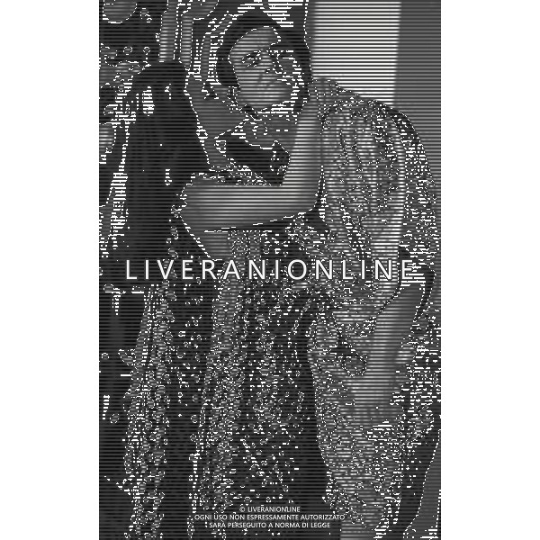 RETROSPETTIVA VITTORIO GASSMAN ATTORE NELLA FOTO VITTORIO GASSMAN NELL\'ANNO 1969 NEL FILM“IL DIVORZIO“ CON HELENA ROONE AG ALDO LIVERANI SAS  