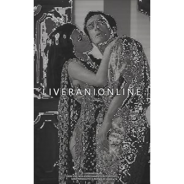 RETROSPETTIVA VITTORIO GASSMAN ATTORE NELLA FOTO VITTORIO GASSMAN NELL\'ANNO 1969 NEL FILM“IL DIVORZIO“ CON HELENA ROONE AG ALDO LIVERANI SAS 