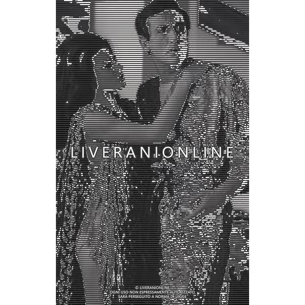 RETROSPETTIVA VITTORIO GASSMAN ATTORE NELLA FOTO VITTORIO GASSMAN NELL\'ANNO 1969 NEL FILM“IL DIVORZIO“ CON HELENA ROONE AG ALDO LIVERANI SAS 