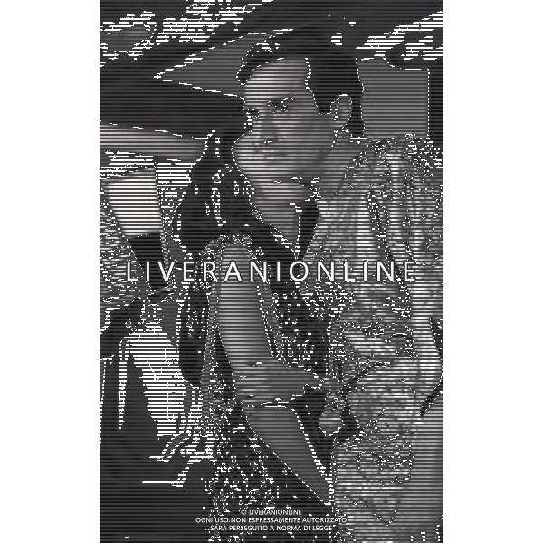 RETROSPETTIVA VITTORIO GASSMAN ATTORE NELLA FOTO VITTORIO GASSMAN NELL\'ANNO 1969 NEL FILM“IL DIVORZIO“ CON HELENA ROONE AG ALDO LIVERANI SAS 