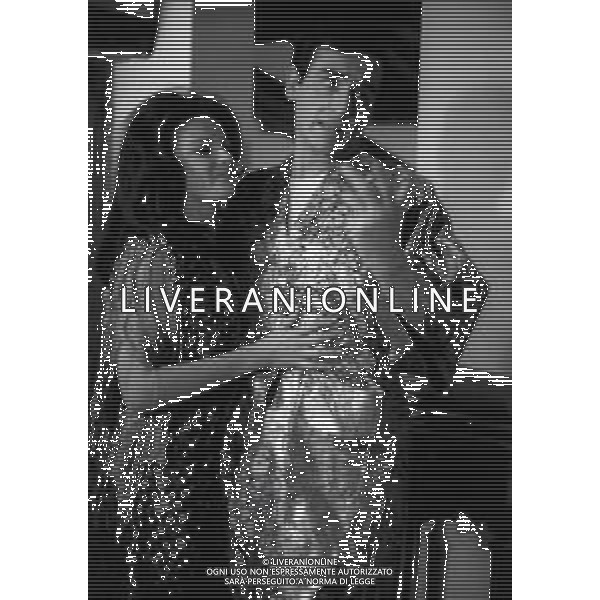 RETROSPETTIVA VITTORIO GASSMAN ATTORE NELLA FOTO VITTORIO GASSMAN NELL\'ANNO 1969 NEL FILM“IL DIVORZIO“ CON HELENA ROONE AG ALDO LIVERANI SAS 