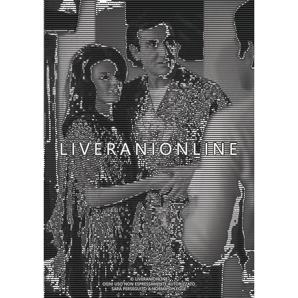 RETROSPETTIVA VITTORIO GASSMAN ATTORE NELLA FOTO VITTORIO GASSMAN NELL\'ANNO 1969 NEL FILM“IL DIVORZIO“ CON HELENA ROONE AG ALDO LIVERANI SAS 