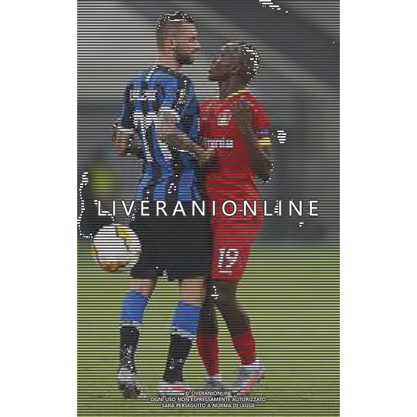 UEFA - EUROPA LEAGUE Germania Quarti di Finale 10/08/2020 Inter - bayer Leverkusen nella foto: Brozovic Marcelo (f.c.Internazionale) M. Diaby (Leverkusen) ©Claudio Zamagni/Agenzia Aldo Liverani Brozovic Marcelo (f.c.Internazionale) M. Diaby (Leverkusen) during UEFA EUROPA LEAGUE Germany Quarter-Finals match between F.C. Internazionale and bayer Leverkusen at Merkur Spiel-Arena in Dusseldorf on August 10 2020. photo credit by Claudio Zamagni/Aldo Liverani Photo Agency