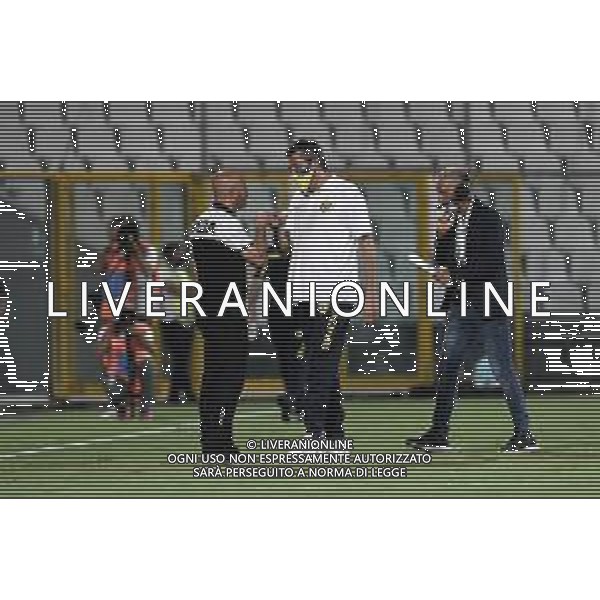 Playoff - Spezia vs Chievo - Campionato di Calcio Serie B 2019/2020, 11 agosto 2020 La Spezia, Italia Nella foto: Il saluto tra gli allenatori Italiano (Spezia) e Aglietti (Chievo Verona) @LM/Matteo Papini AG ALDO LIVERANI SAS