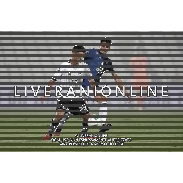 Playoff - Spezia vs Chievo - Campionato di Calcio Serie B 2019/2020, 11 agosto 2020 La Spezia, Italia Nella foto: Ferrer (Spezia) in azione contrastato da Leverbe (Chievo Verona) @LM/Matteo Papini AG ALDO LIVERANI SAS
