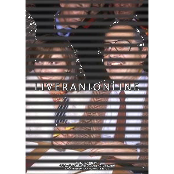 RETROSPETTIVA DI NINO (SATURNINO) MANFREDI, ATTORE E REGISTA ITALIANO NELLA FOTO NEL 1984 ALLA PRESENTAZIONE DEL SUO LIBRO \'VIVA GLI SPOSI\' CON IVANA MONTI ©ARCHIVIO / AGENZIA ALDO LIVERANI SAS