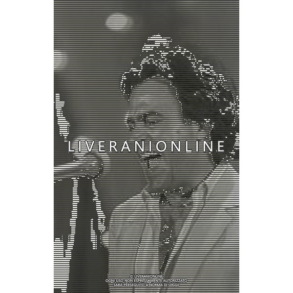 RETROSPETTIVA MARIO TESSUTO CANTANTE NELLA FOTO MARIO TESSUTO A SAINT VINCENT NELL\'ANNO 1981 AG ALDO LIVERANI SAS