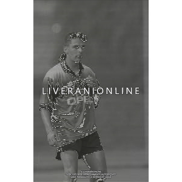 RETROSPETTIVA ROBERTO BAGGIO CALCIATORE NELLA FOTO ROBERTO BAGGIO CON LA MAGLIA DEL MILAN CALCIO 1995-1996 AG ALDO LIVERANI SAS