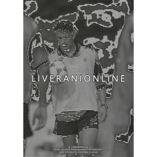 RETROSPETTIVA ROBERTO BAGGIO CALCIATORE NELLA FOTO ROBERTO BAGGIO CON LA MAGLIA DEL MILAN CALCIO 1995-1996 AG ALDO LIVERANI SAS