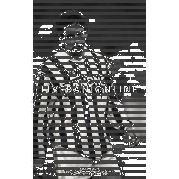 RETROSPETTIVA ROBERTO BAGGIO CALCIATORE NELLA FOTO ROBERTO BAGGIO NEL\'ANNO 1993-1994 CON LA MAGLIA DELLA JUVENTUS AG ALDO LIVERANI SAS