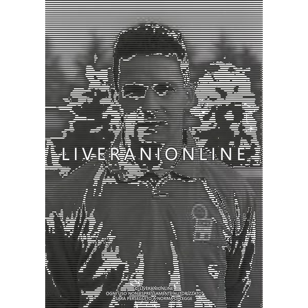RETROSPETTIVA ROBERTO BAGGIO CALCIATORE NELLA FOTO ROBERTO BAGGIO NEL\'ANNO 1993-1994 CON LA MAGLIA DELLA NAZIONALE ITALIANA AG ALDO LIVERANI SAS