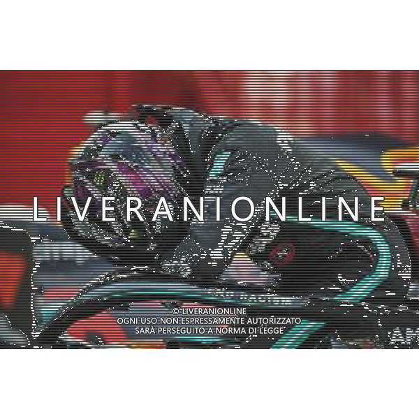 Race winner Lewis Hamilton (GBR) Mercedes AMG F1 W11 in parc ferme. 16.08.2020. Formula 1 World Championship, Rd 6, Spanish Grand Prix, Barcelona, Spain, Race Day. - www.xpbimages.com, EMail: requests@xpbimages.com © Copyright: Batchelor / XPB Images/ AGENZIA ALDO LIVERANI SAS - ITALY ONLY EDITORIAL USE ONLY