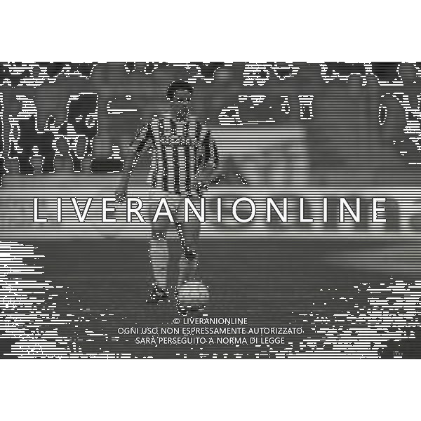RETROSPETTIVA ROBERTO BAGGIO CALCIATORE NELLA FOTO ROBERTO BAGGIO NEL\'ANNO 1991-1992 CON LA MAGLIA DELLA JUVENTUS  AG ALDO LIVERANI SAS 