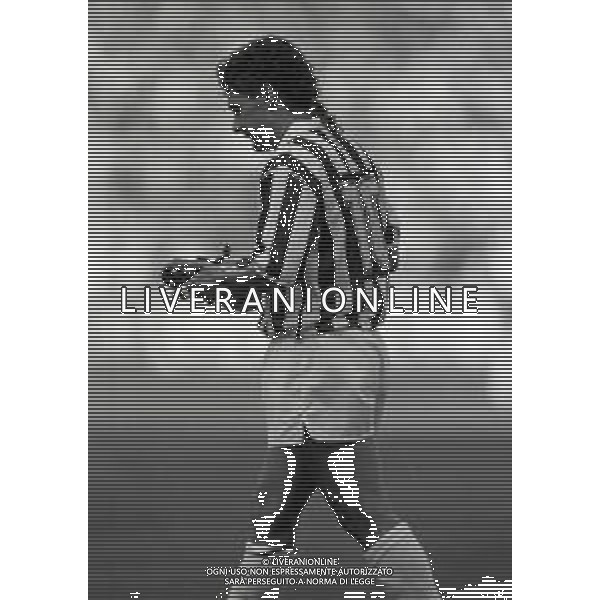 RETROSPETTIVA ROBERTO BAGGIO CALCIATORE NELLA FOTO ROBERTO BAGGIO NEL\'ANNO 1991-1992 CON LA MAGLIA DELLA JUVENTUS  AG ALDO LIVERANI SAS 