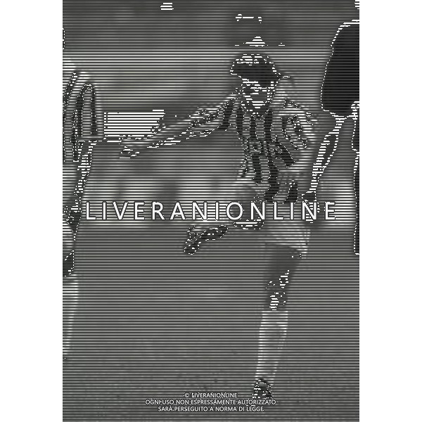 RETROSPETTIVA ROBERTO BAGGIO CALCIATORE NELLA FOTO ROBERTO BAGGIO NEL\'ANNO 1991-1992 CON LA MAGLIA DELLA JUVENTUS  AG ALDO LIVERANI SAS 
