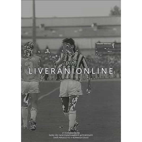 RETROSPETTIVA ROBERTO BAGGIO CALCIATORE NELLA FOTO ROBERTO BAGGIO NEL\'ANNO 1990-1991 CON LA MAGLIA DELLA JUVENTUS  AG ALDO LIVERANI SAS  