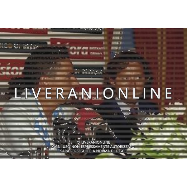 RETROSPETTIVA ROBERTO BAGGIO CALCIATORE NELLA FOTO ROBERTO BAGGIO 14-09-2000 ALLA PRESENTAZIONE A BRESCIA CON VITTORIO PETRONE AG ALDO LIVERANI SAS 