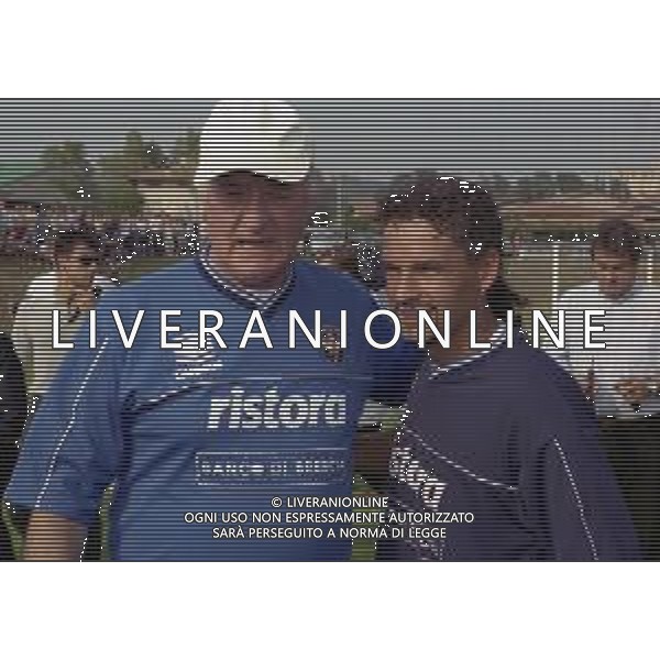 RETROSPETTIVA ROBERTO BAGGIO CALCIATORE NELLA FOTO ROBERTO BAGGIO 14-09-2000 ALLA PRESENTAZIONE A BRESCIA CON CARLO MAZZONE AG ALDO LIVERANI SAS 