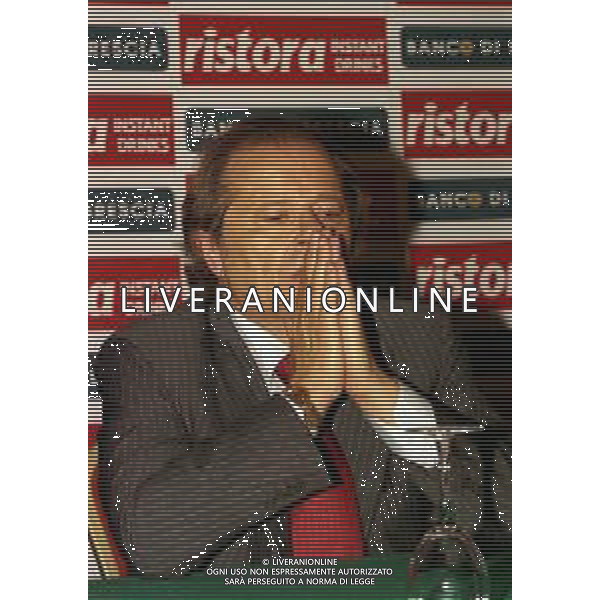 RETROSPETTIVA ROBERTO BAGGIO CALCIATORE NELLA FOTO GINO CORIONI PRESIDENTE BRESCIA CALCIO 14-09-2000 ALLA PRESENTAZIONE DEL NUOVO GIOCATORE ROBERTO BAGGIO AG ALDO LIVERANI SAS 