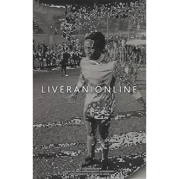 RETROSPETTIVA JUARY CALCIATORE NELLA FOTO JUARY CON LA MAGLIA DELL\'AVELLINO CALCIO AG ALDO LIVERANI SAS
