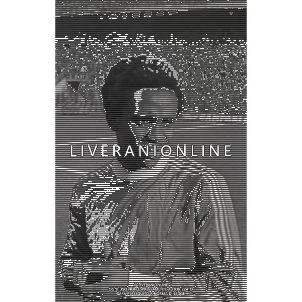 RETROSPETTIVA JUARY CALCIATORE NELLA FOTO JUARY CON LA MAGLIA DELL\'AVELLINO CALCIO NELL\'ANNO 1980 AG ALDO LIVERANI SAS