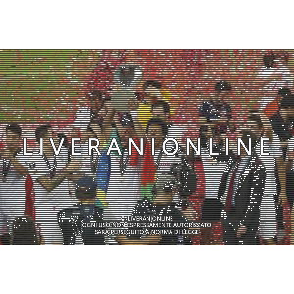 UEFA - FINALE EUROPA LEAGUE Germania 21/08/2020 Siviglia - Inter nella foto: i festeggiamenti del siviglia dopo la vittoria dell\'Europa league ©Claudio Zamagni/Agenzia Aldo Liverani i festeggiamenti del siviglia dopo la vittoria dell\'Europa league during UEFA EUROPA LEAGUE Germany Final match between Siviglia and and F.C. Internazionale at Rhein Energie Stadium in Cologne on August 21 2020. photo credit by Claudio Zamagni/Aldo Liverani Photo Agency
