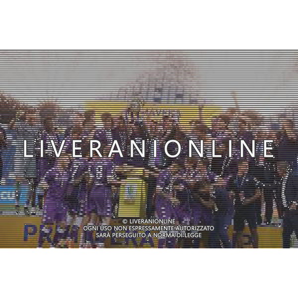 HELLAS VERONA - FIORENTINA COPPA ITALIA FINALE PRIMAVERA TIM CUP 2019/2020 REGGIO EMILIA MAPEI STADIUM 26.08.2020 NELLA FOTO ESULTANZA E FESTEGGIAMENTI A FINE GARA DEI GIOCATORI DELLA FIORENTINA VINCITORI DEL TROFEO ©SANTANDREA / AGENZIA ALDO LIVERANI SAS