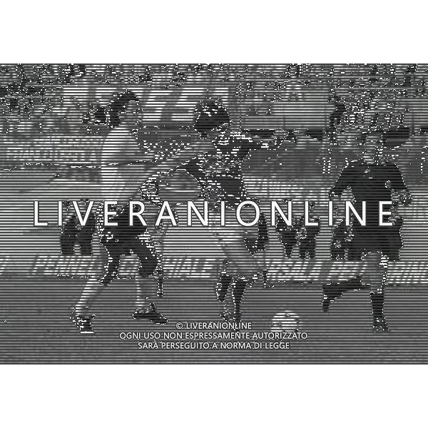 25-04-1982 VARESE CAMPIONATO DI CALCIO SERIE B VARESE PALERMO 3-1 NELLA FOTOGABRIELE BUONGIORNI E FAUSTO SILIPO AG ALDO LIVERANI SAS