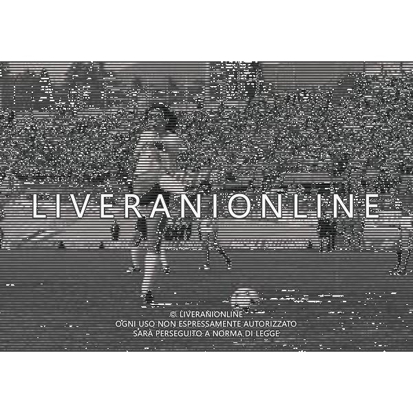 25-04-1982 VARESE CAMPIONATO DI CALCIO SERIE B VARESE PALERMO 3-1 NELLA FOTO GIOVANNI DE ROSA AG ALDO LIVERANI SAS