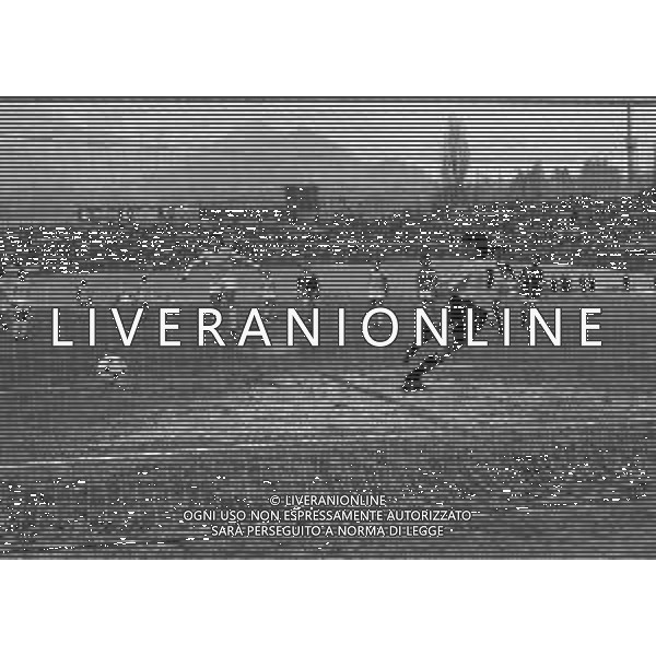 08-03-1981 VARESE CAMPIONATO DI CALCIO SERIE B VARESE LAZIO 3-2 NELLA FOTO RIGORE GIUSEPPE GRECO AG ALDO LIVERANI SAS