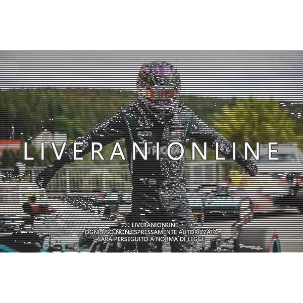Lewis Hamilton (GBR) Mercedes AMG F1 celebrates his pole position in qualifying parc ferme. 29.08.2020. Formula 1 World Championship, Rd 7, Belgian Grand Prix, Spa Francorchamps, Belgium, Qualifying Day. - www.xpbimages.com, EMail: requests@xpbimages.com - copy of publication required for printed pictures. Every used picture is fee-liable. © Copyright: FIA Pool Image for Editorial Use Only/ AGENZIA ALDO LIVERANI SAS - ITALY ONLY EDITORIAL USE ONLY