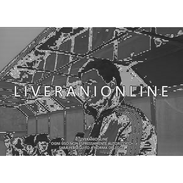 1981 -1982 VARESE PRIMI PIANI ROSA GIOCATORI NELLA FOTO EUGENIO FASCETTIA ALLENATORE VARESE CALCIO AG ALDO LIVERANI SAS