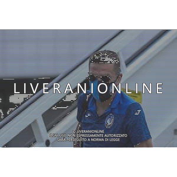 LISBON, PORTUGAL - AUGUST 10: Atalanta BC forward Alejandro Gomez arrives in Lisbon with the Atalanta team for the Champions League Quarter Finals at Humberto Delgado Airport on August 10, 2020 in Lisbon, Portugal. (Photo by Carlos Rodrigues - UEFA/UEFA via Getty Images) AG ALDO LIVERANI SAS