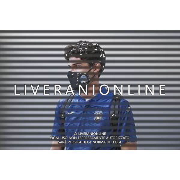 LISBON, PORTUGAL - AUGUST 10: Atalanta BC midfielder Jacopo Da Riva arrives in Lisbon with the Atalanta team for the Champions League Quarter Finals at Humberto Delgado Airport on August 10, 2020 in Lisbon, Portugal. (Photo by Carlos Rodrigues - UEFA/UEFA via Getty Images) AG ALDO LIVERANI SAS