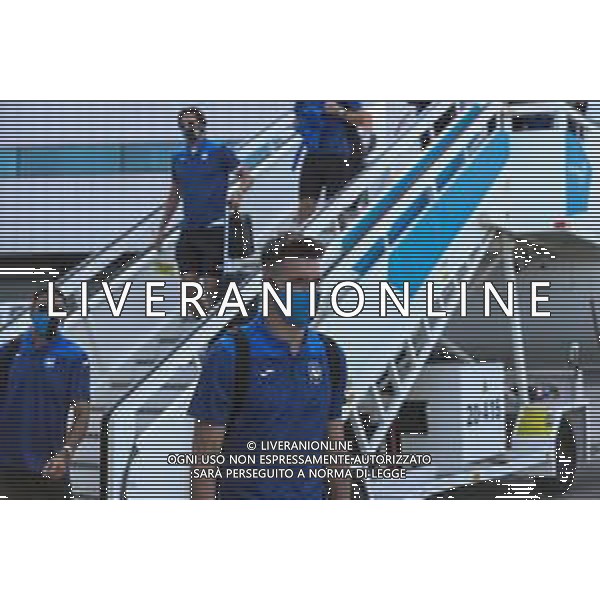 LISBON, PORTUGAL - AUGUST 10: Atalanta BC midfielder Mario Pasalic arrives in Lisbon with the Atalanta team for the Champions League Quarter Finals at Humberto Delgado Airport on August 10, 2020 in Lisbon, Portugal. (Photo by Carlos Rodrigues - UEFA/UEFA via Getty Images) AG ALDO LIVERANI SAS