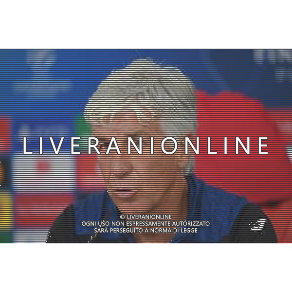 LISBON, PORTUGAL - AUGUST 11: Gian Piero Gasperini, Manager of Atalanta speaks to the media during the Atalanta Press Conference ahead of the UEFA Champions League Quarter Final match between Atalanta and PSG at Estadio do Sport Lisboa e Benfica on August 11, 2020 in Lisbon, Portugal. (Photo by UEFA - Handout/UEFA via Getty Images) AG ALDO LIVERANI SAS