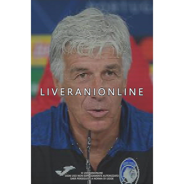 LISBON, PORTUGAL - AUGUST 11: Gian Piero Gasperini, Manager of Atalanta speaks to the media during the Atalanta Press Conference ahead of the UEFA Champions League Quarter Final match between Atalanta and PSG at Estadio do Sport Lisboa e Benfica on August 11, 2020 in Lisbon, Portugal. (Photo by UEFA - Handout/UEFA via Getty Images) AG ALDO LIVERANI SAS