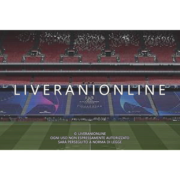 LISBON, PORTUGAL - AUGUST 11: A general view inside the stadium prior to the Atalanta walk around ahead of the UEFA Champions League Quarter Final match between Atalanta and PSG at Estadio do Sport Lisboa e Benfica on August 11, 2020 in Lisbon, Portugal. (Photo by Michael Regan - UEFA/UEFA via Getty Images) AG ALDO LIVERANI SAS