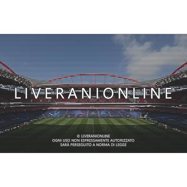 LISBON, PORTUGAL - AUGUST 12: General view inside the stadium prior to the UEFA Champions League Quarter Final match between Atalanta and Paris Saint-Germain at Estadio do Sport Lisboa e Benfica on August 12, 2020 in Lisbon, Portugal. (Photo by Michael Regan - UEFA/UEFA via Getty Images) AG ALDO LIVERANI SAS