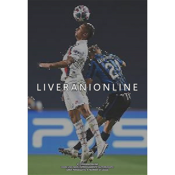 LISBON, PORTUGAL - AUGUST 12: Thilo Kehrer of Paris Saint-Germain wins a header Timoty Castagne of Atalanta during the UEFA Champions League Quarter Final match between Atalanta and Paris Saint-Germain at Estadio do Sport Lisboa e Benfica on August 12, 2020 in Lisbon, Portugal. (Photo by Michael Regan - UEFA/UEFA via Getty Images) AG ALDO LIVERANI SAS