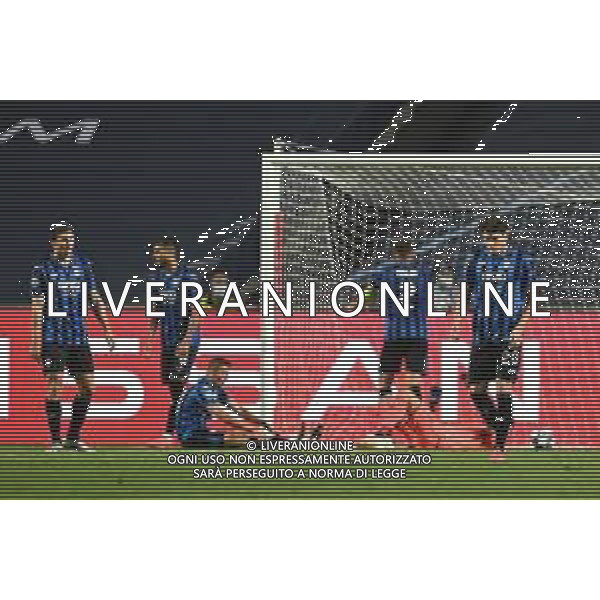 LISBON, PORTUGAL - AUGUST 12: Jacopo Da Riva of Atalanta reacts to PSG scoring their second goal during the UEFA Champions League Quarter Final match between Atalanta and Paris Saint-Germain at Estadio do Sport Lisboa e Benfica on August 12, 2020 in Lisbon, Portugal. (Photo by Michael Regan - UEFA/UEFA via Getty Images) AG ALDO LIVERANI SAS