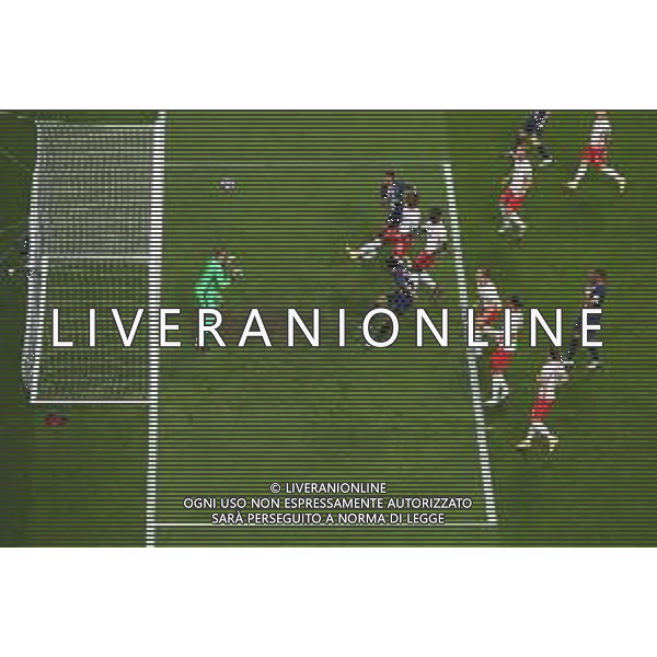 LISBON, PORTUGAL - AUGUST 18: Marquinhos of Paris Saint-Germain scores his team\'s first goal during the UEFA Champions League Semi Final match between RB Leipzig and Paris Saint-Germain F.C at Estadio do Sport Lisboa e Benfica on August 18, 2020 in Lisbon, Portugal. (Photo by Julian Finney - UEFA/UEFA via Getty Images) AG ALDO LIVERANI SAS