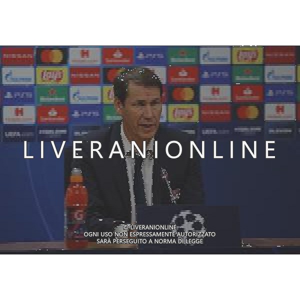 LISBON, PORTUGAL - AUGUST 19: Rudi Garcia, Head Coach of Olympique Lyonnais speaks to the media during a press conference following the UEFA Champions League Semi Final match between Olympique Lyonnais and Bayern Munich at Estadio Jose Alvalade on August 19, 2020 in Lisbon, Portugal. (Photo by UEFA - Handout/UEFA via Getty Images) AG ALDO LIVERANI SAS