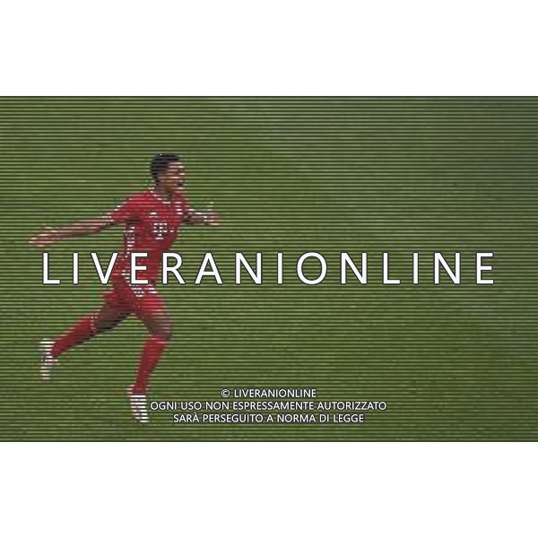LISBON, PORTUGAL - AUGUST 19: Serge Gnabry of Bayern Munich celebrates after scoring his team\'s first goal during the UEFA Champions League Semi Final match between Olympique Lyonnais and Bayern Munich at Estadio Jose Alvalade on August 19, 2020 in Lisbon, Portugal. (Photo by Michael Regan - UEFA/UEFA via Getty Images) AG ALDO LIVERANI SAS