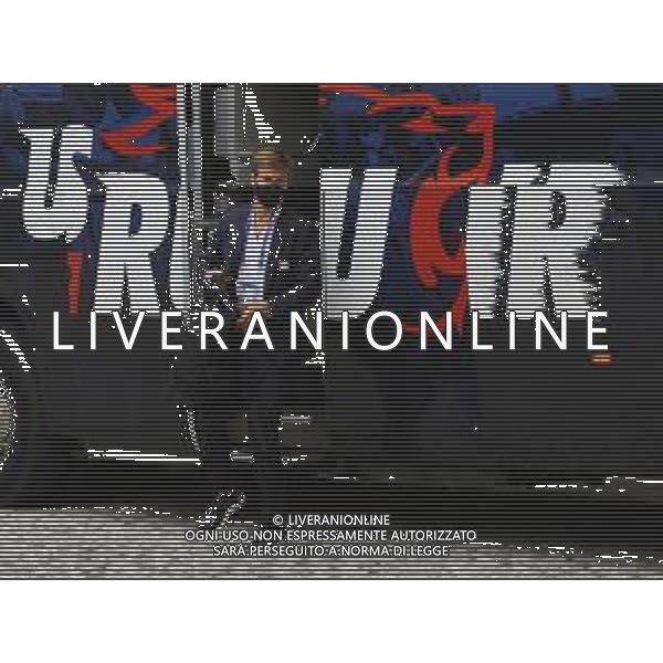 LISBON, PORTUGAL - AUGUST 19: Joachim Andersen of Olympique Lyon arrives at the stadium prior to the UEFA Champions League Semi Final match between Olympique Lyonnais and Bayern Munich at Estadio Jose Alvalade on August 19, 2020 in Lisbon, Portugal. (Photo by Julian Finney - UEFA/UEFA via Getty Images) AG ALDO LIVERANI SAS