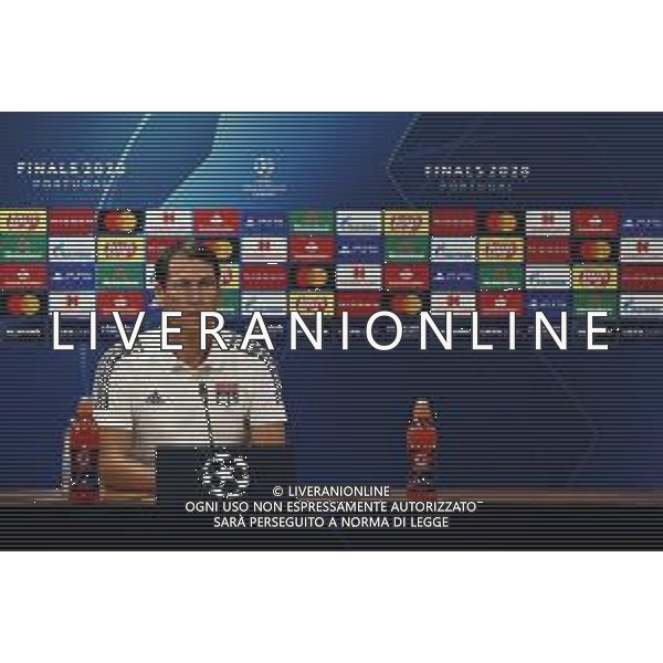 LISBON, PORTUGAL - AUGUST 18: Rudi Garcia, Head Coach of of Olympique Lyon speaks to the media during a press conference ahead of their UEFA Champions League Semi Final match against Bayern Munich at Estadio do Sport Lisboa e Benfica on August 18, 2020 in Lisbon, Portugal. (Photo by UEFA - Handout/UEFA via Getty Images) AG ALDO LIVERANI SAS